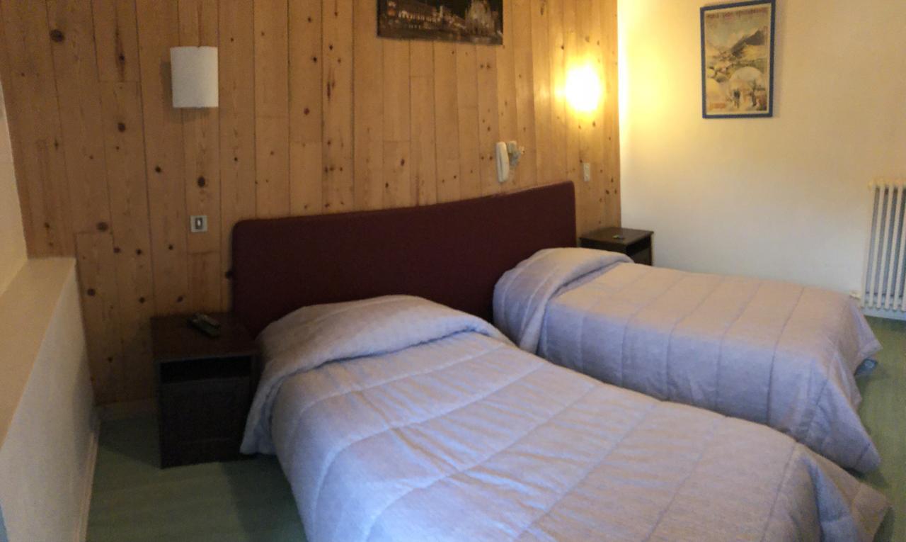 Hotel De Paris Briançon Kültér fotó