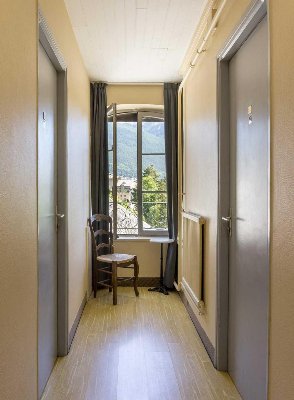 Hotel De Paris Briançon Kültér fotó